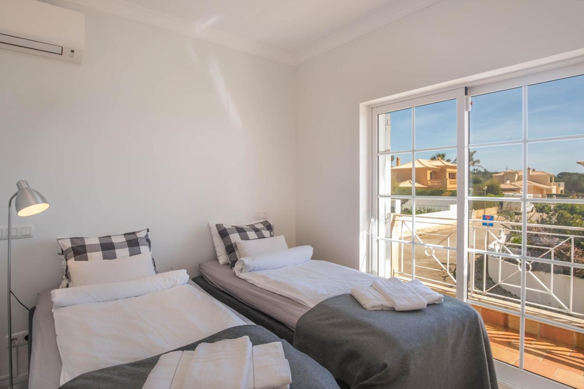 Canto Do Sol # 4 Bedroom Villa Lagos Extérieur photo